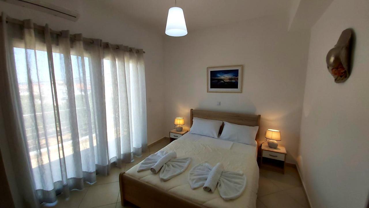 Nikko'S Apartments Elafonisos מראה חיצוני תמונה