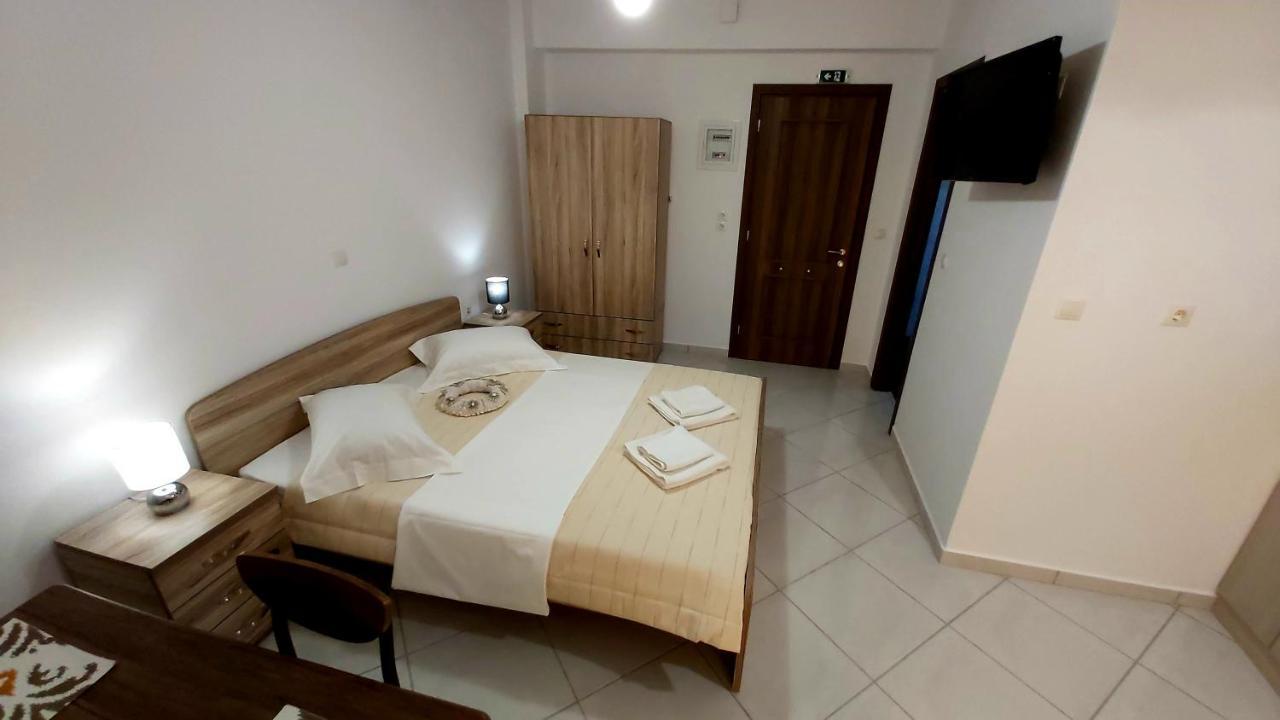 Nikko'S Apartments Elafonisos מראה חיצוני תמונה